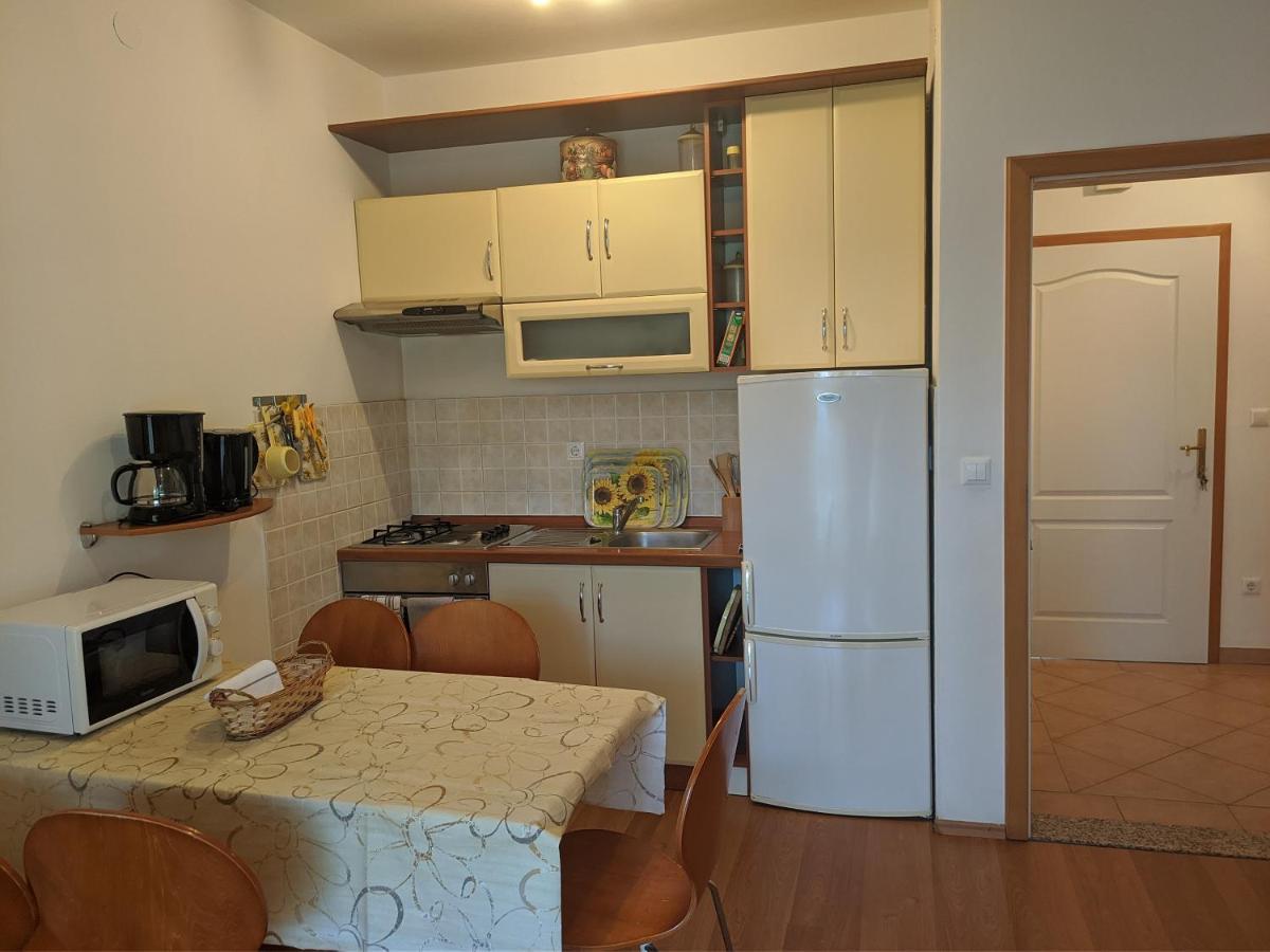 Villa Triton Vinkuran Esterno foto