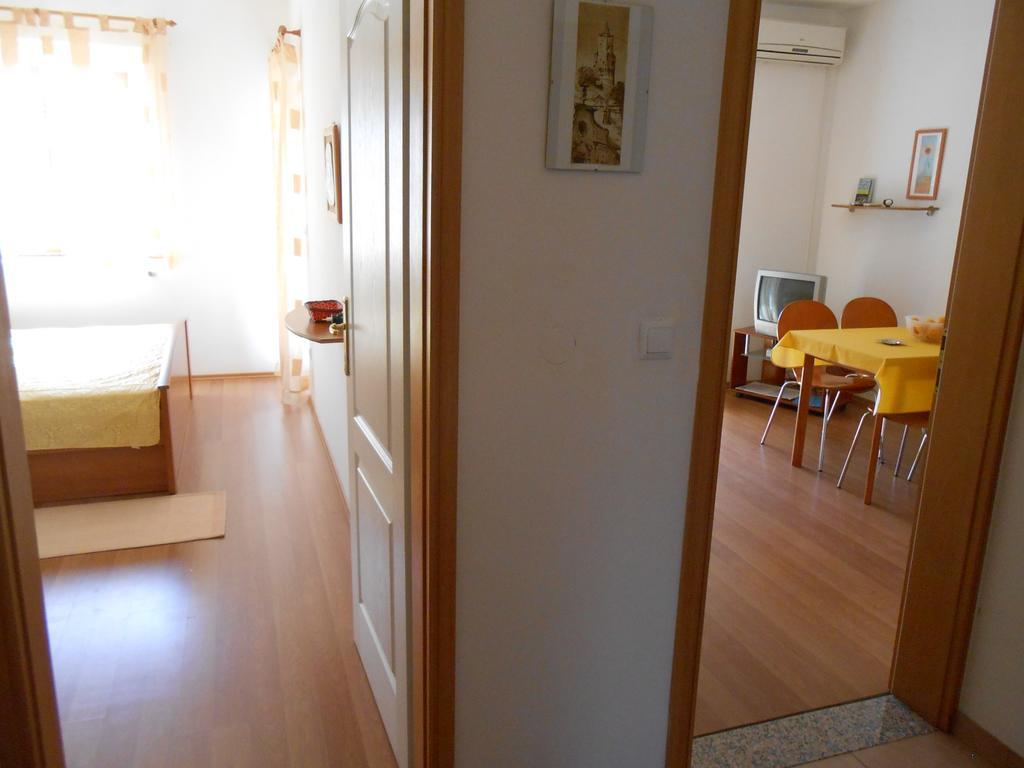 Villa Triton Vinkuran Esterno foto